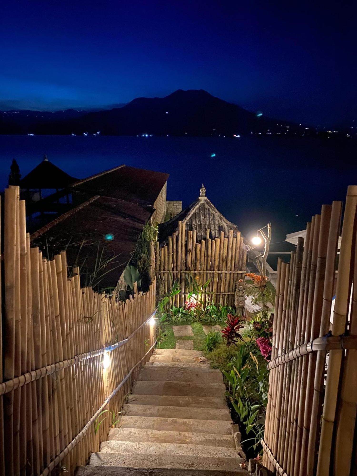Kubupenlokan Emayan Glamping מראה חיצוני תמונה